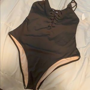 Size M la hearts bathing suit